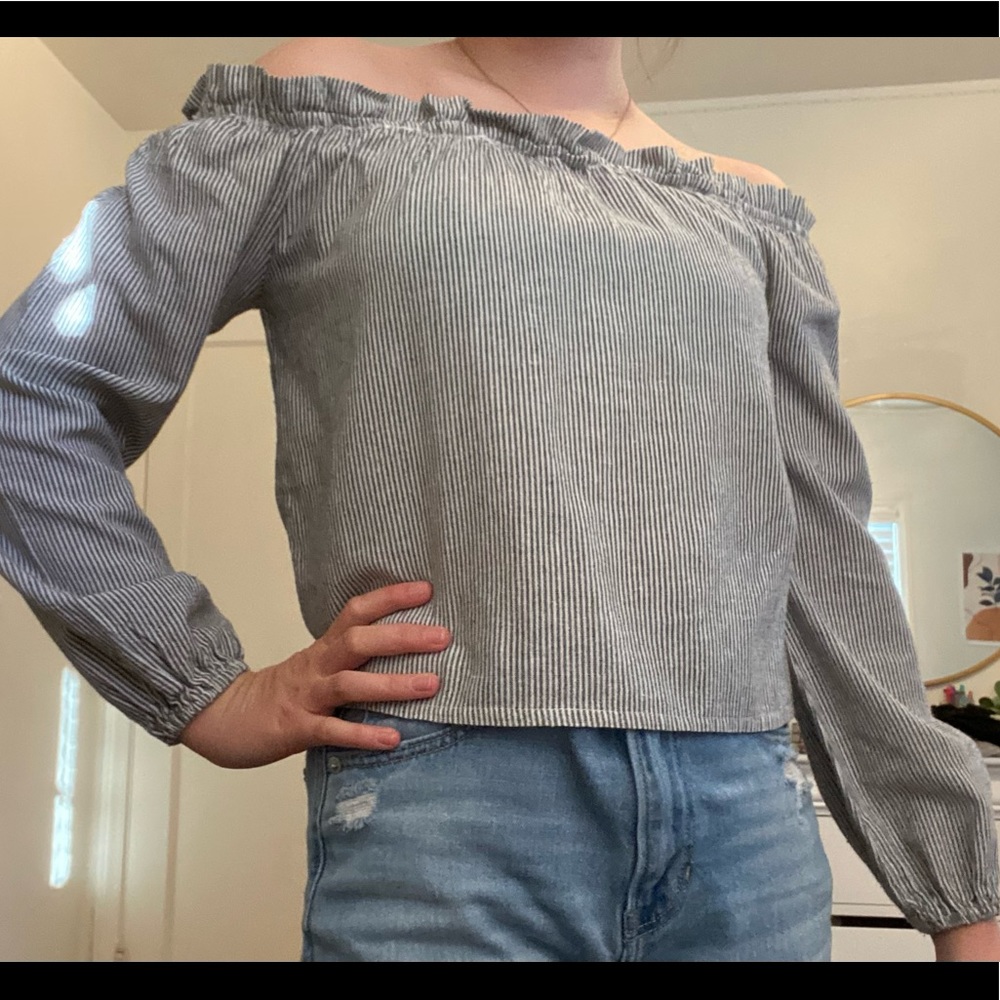 Brandy Melville Off Shoulder Top